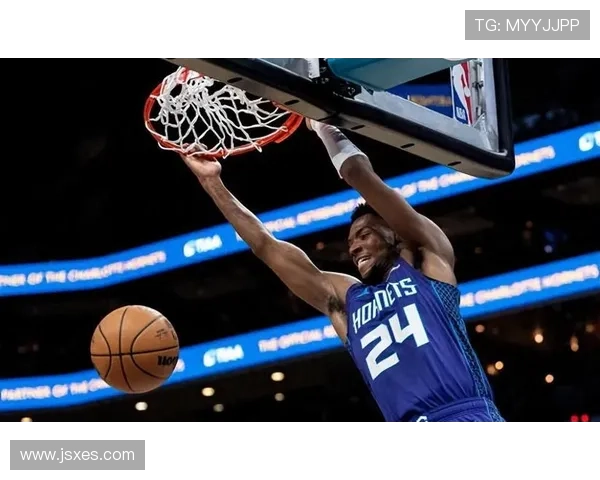 布兰登米勒表现出色19投8中罚球10中7贡献25分7助攻助力球队胜利